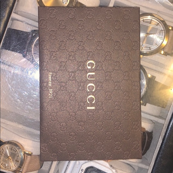 Authentic Gucci Watch - Picture 6 of 6